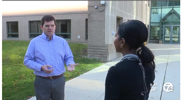 Professor Brady Baybeck discusses voter behavior with a reporter.